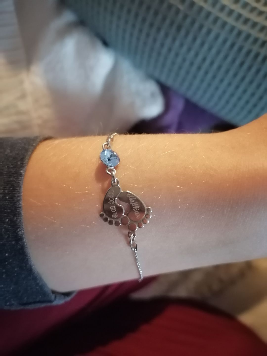Customer photo review of Armband "Babyfüßchen"