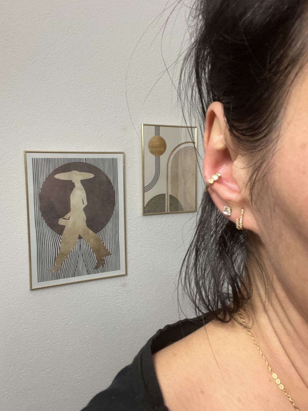 Customer photo review of Leyan Ear Cuff | 14K vergoldet