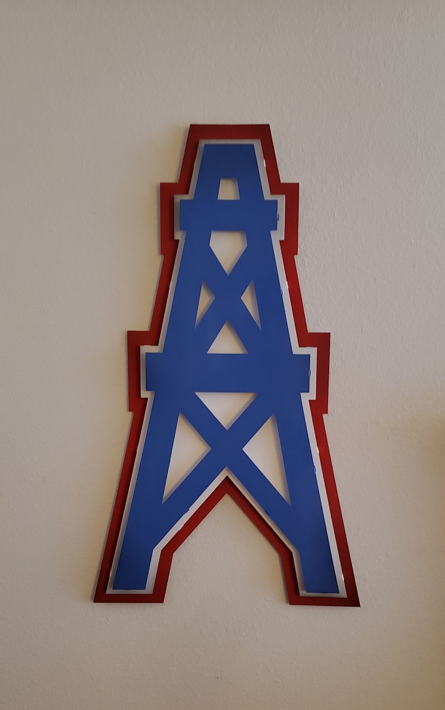 Customer photo review of Tennessee Titans "Oilers 1980" 3D Vintage Metal Wall Art