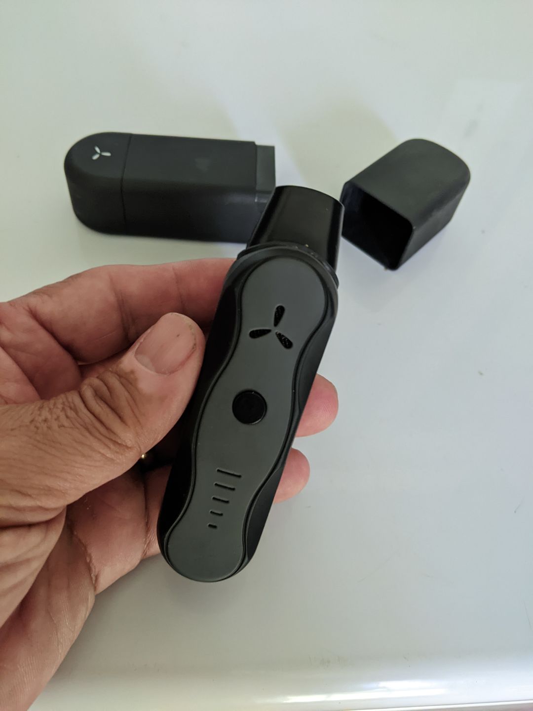 Customer photo review of XS GO VAPORIZER | Dry Herb – Ultra-Portable Vape – Ergonomic Design, Built-in Tools for Easy Use