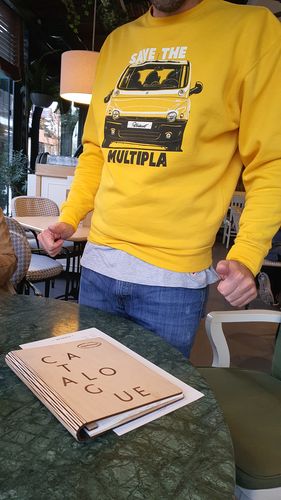 Customer photo review of SAVE THE MULTIPLA | SWEATSHIRT