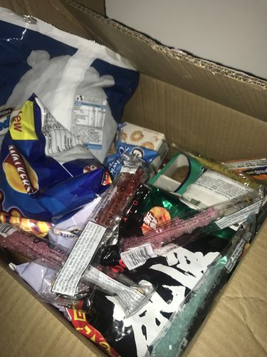Customer photo review of Bargain Box