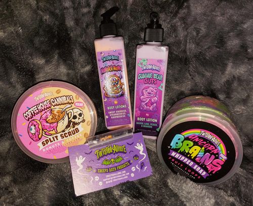Customer photo review of Monster Munch  Body Lotion
