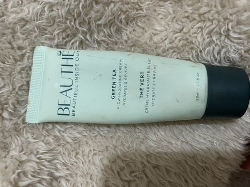 Customer photo review of Crème Hydratante Éclat au Thé Vert