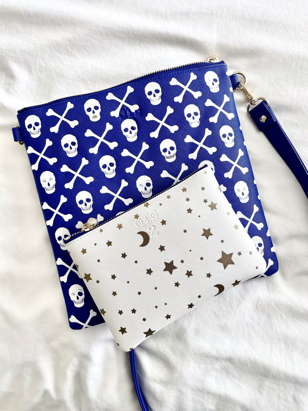 Customer photo review of {O}verly {O}rganized Bag Club