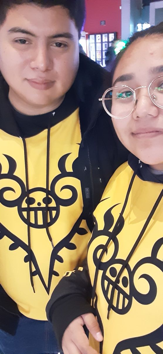 Customer photo review of Sudadera One Piece Piratas Corazón Trafalgar Law