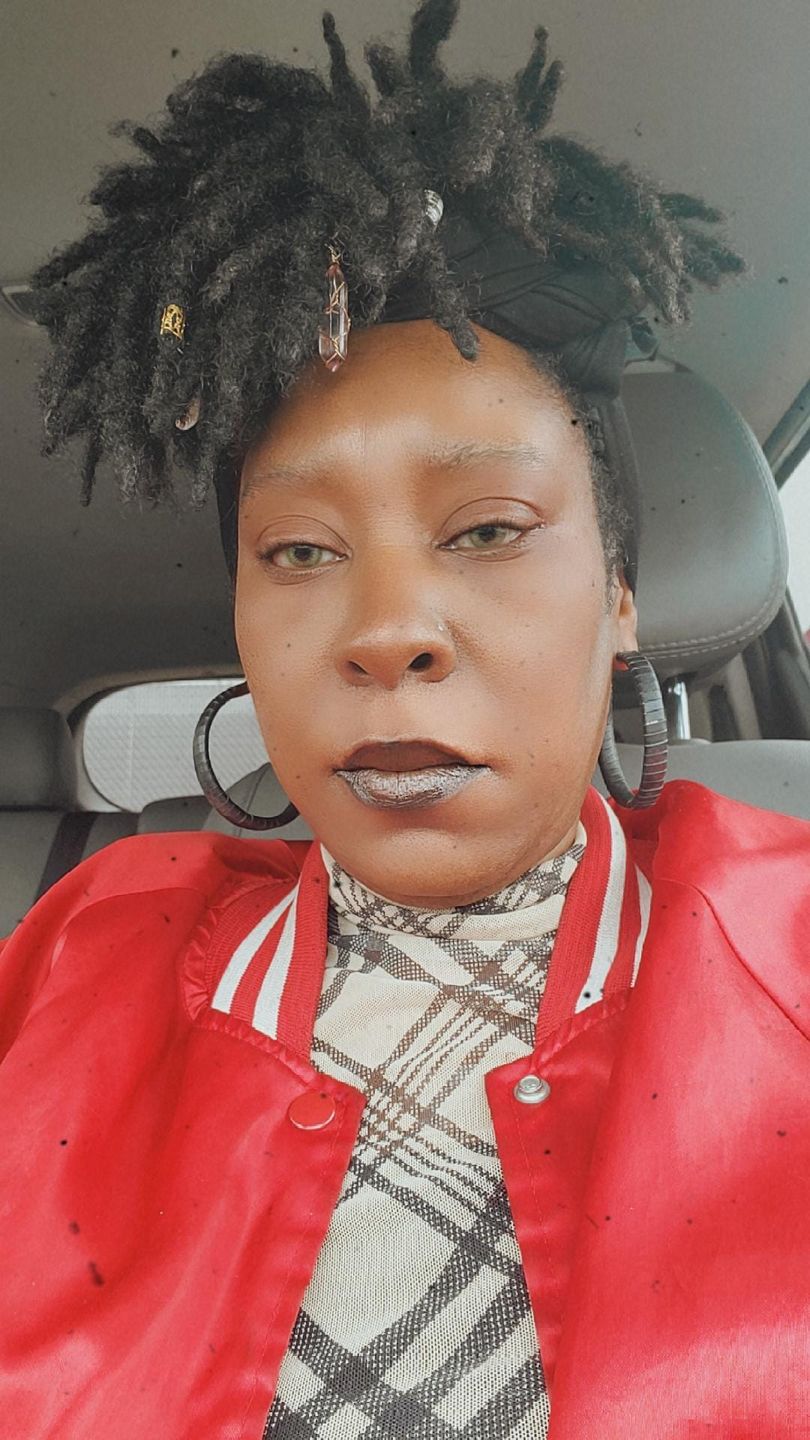 Customer photo review of Ocean Green Prescription Colored Contact Lenses