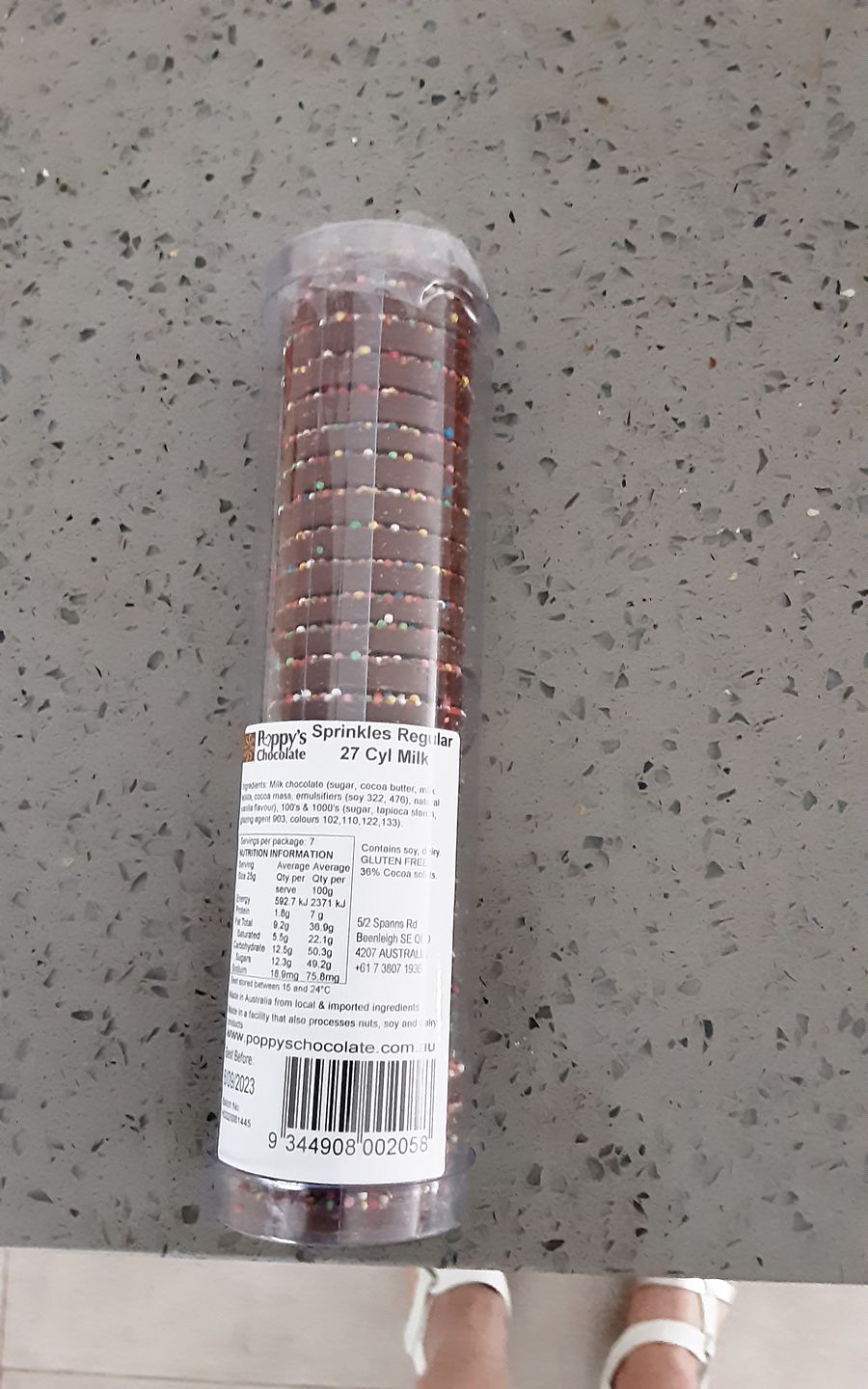 Customer photo review of Sprinkles Milk Chocolate Regular size 27/cylinder