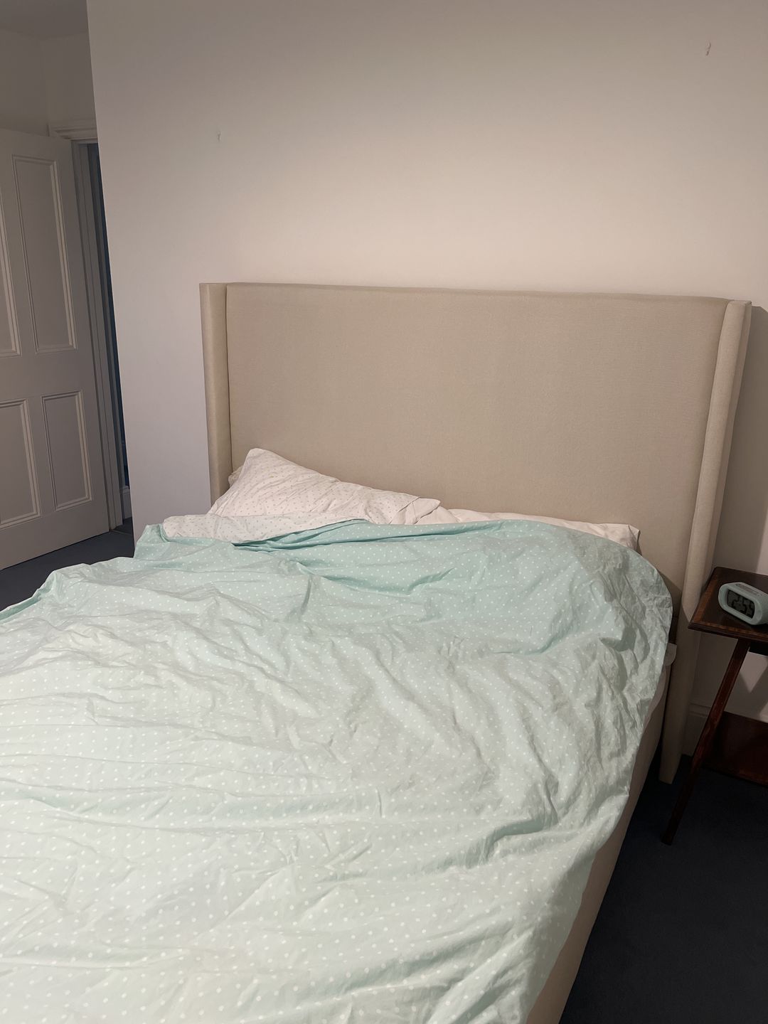 Customer photo review of Venus Linen cream winged bed