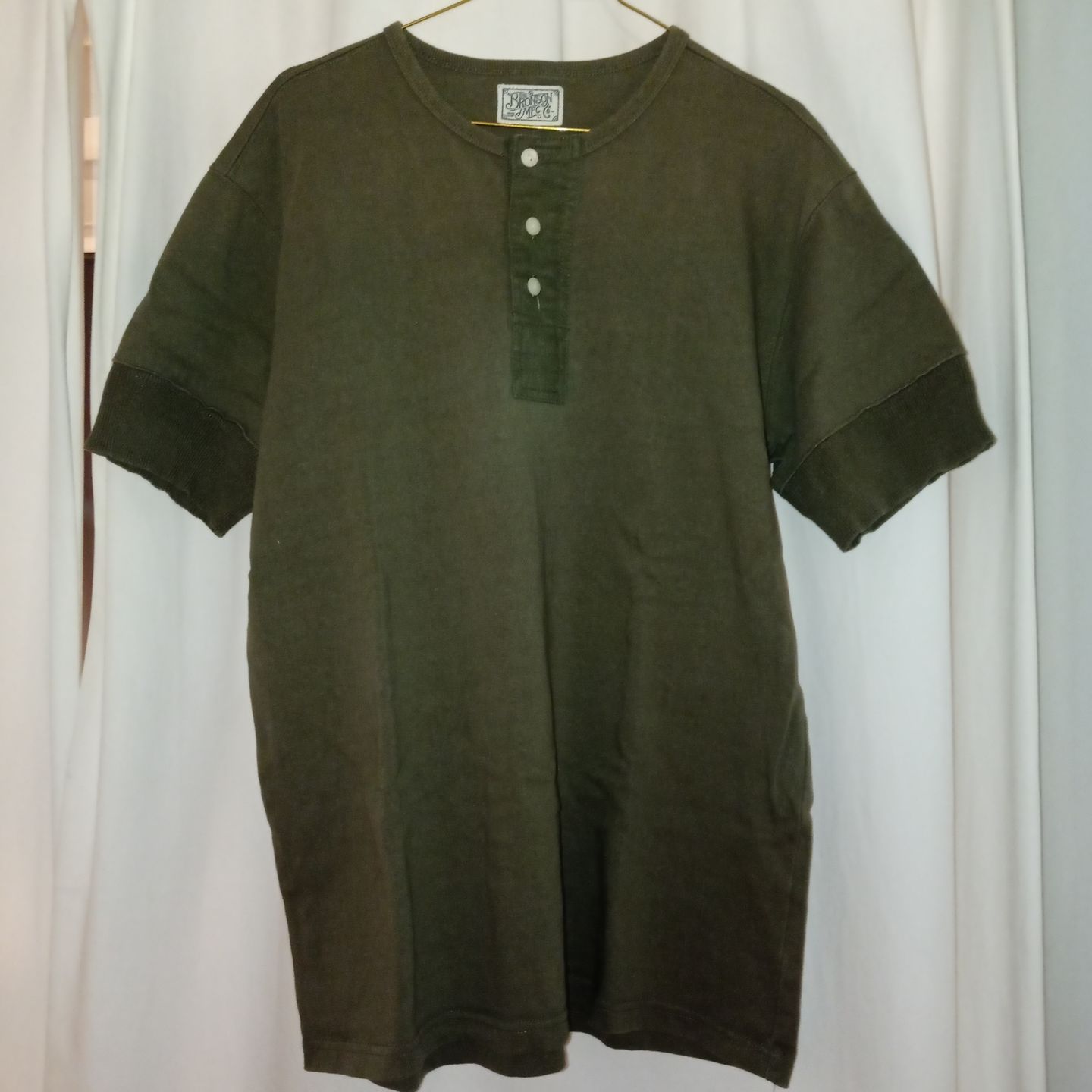 Customer photo review of Vintage Short Sleeve Henley T-Shirt - Olive