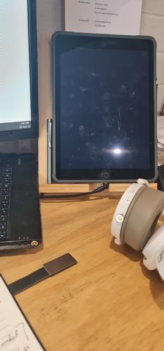 Customer photo review of Your Go To Cable - Charges All Your Devices