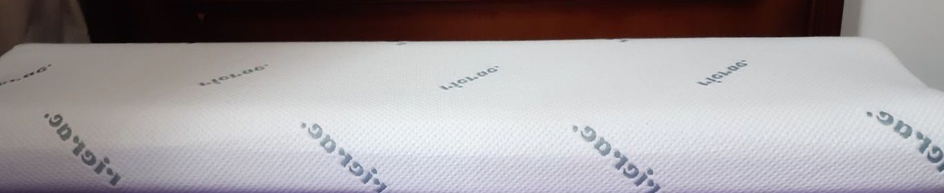 Customer photo review of Contour Memory Foam Long Pillow for Neck & Shoulder Pain