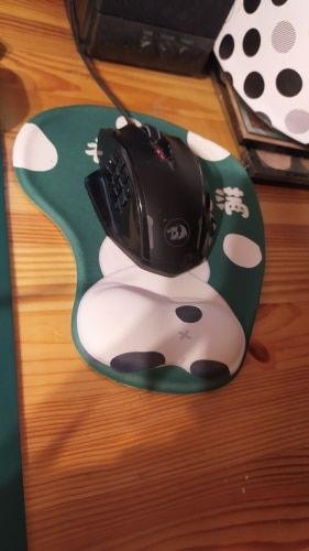Customer photo review of Squishy Mouse Pad with Wrist Support
