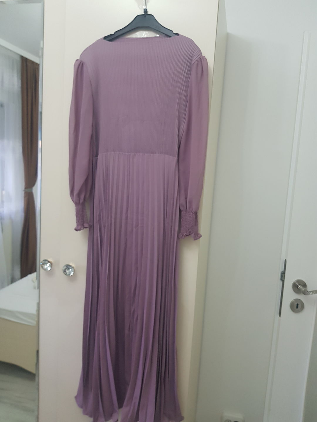 Customer photo review of Rochie Orsa neagra- cu pliuri si captuseala - curea inclusa