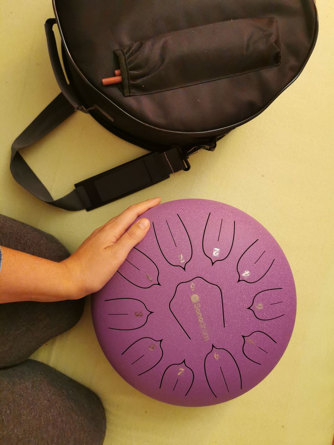 Customer photo review of Sonodrum Zungentrommel - "Standard" - Handgefertigt - 30cm - 11 Zungen - D-Dur