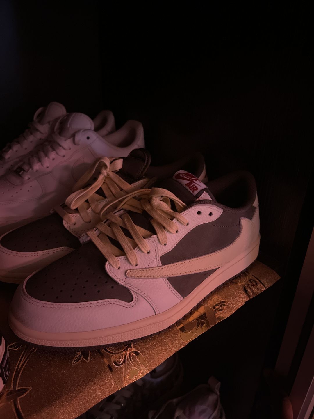 Customer photo review of AJ1 Travis Scott Reverse Mocha