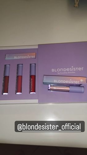 Customer photo review of LIP OIL CUTE LIPPY