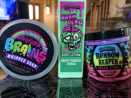 Customer photo review of Rainbow Reaper Sugar Scrub