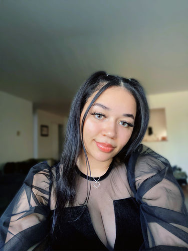 Customer photo review of Meetone NS-06 Pony Gray Contact Lenses