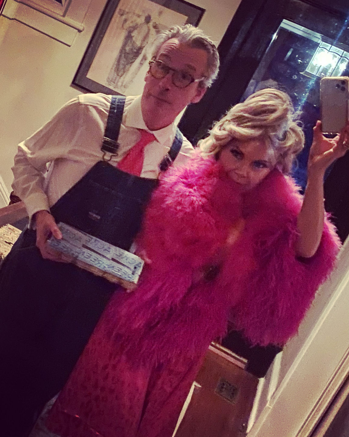 Customer photo review of Ostrich Feather Boa