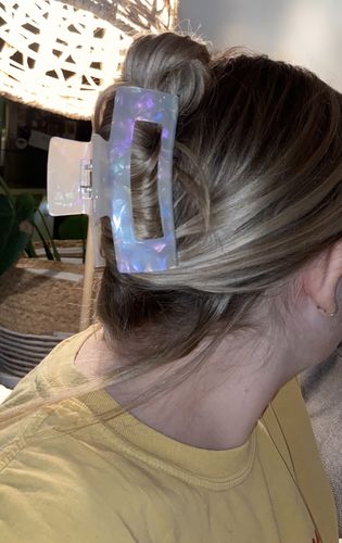 Customer photo review of Large Aurora Claw Clip