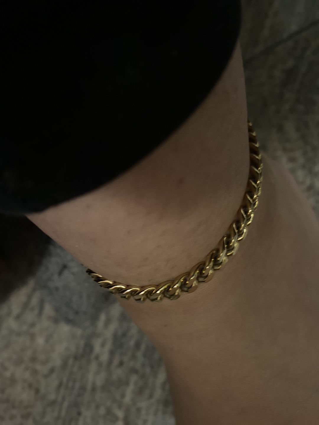 Customer photo review of Cuba Fußkette | 18K vergoldet