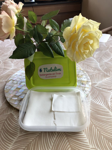 Customer photo review of Eco-Tiras de Detergente 40 lavados Natulim