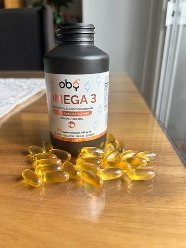 Customer photo review of Oby Omega 3 Aceite Puro de Salmón Salvaje, DHA + EPA. 120 softgels sin olor y sin sabor
