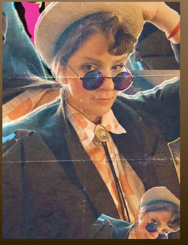 Customer photo review of Duckie Pretty In Pink Round Sunglasses