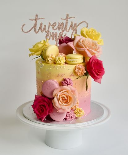 Customer photo review of Glitter Personalised Cake Topper (other colours available)