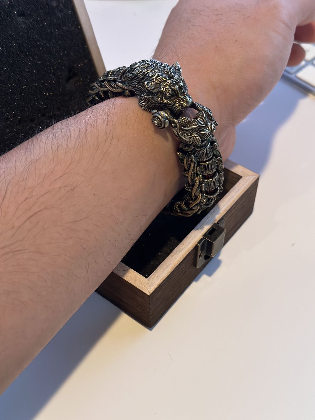 Customer photo review of Tiger Paracord Bracelet