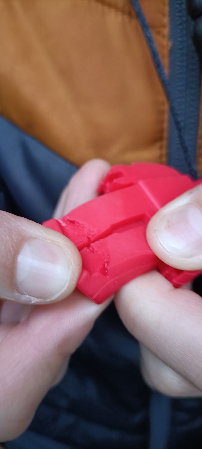 Customer photo review of Collier à mâcher robot