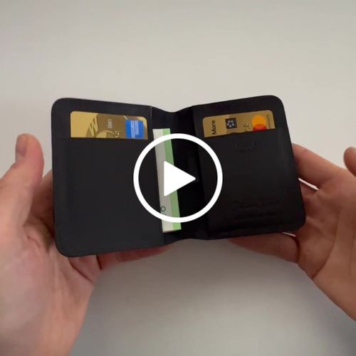 Customer video review of Magstar slim wallet without coin pocket