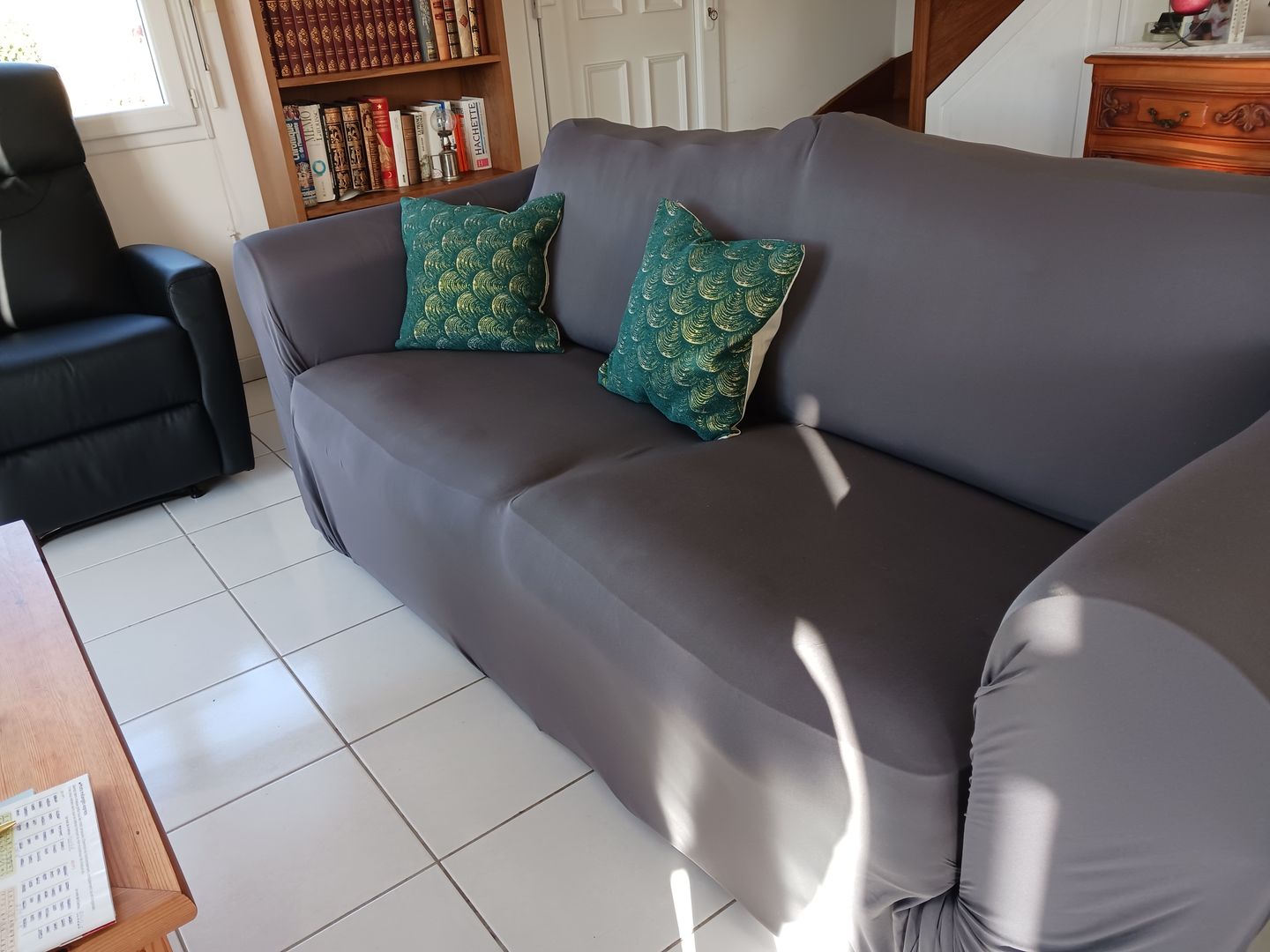Customer photo review of Gris anthracite - Housses Extensibles de Fauteuil et Canapé