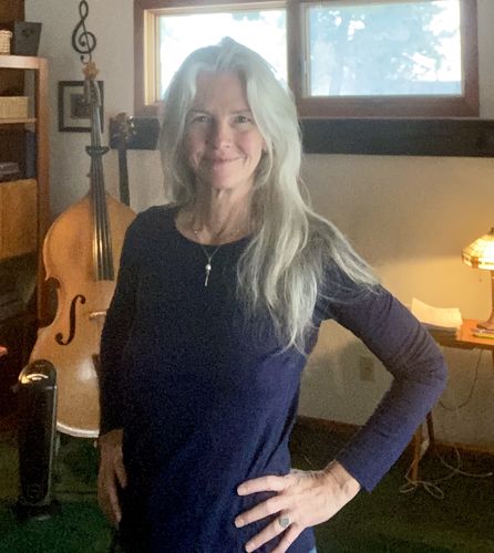 Customer photo review of Women's 24 Hour Long Sleeve Scoop Neck