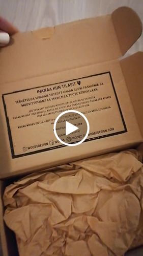 Customer video review of Petite Eebenpuu Ruusukulta