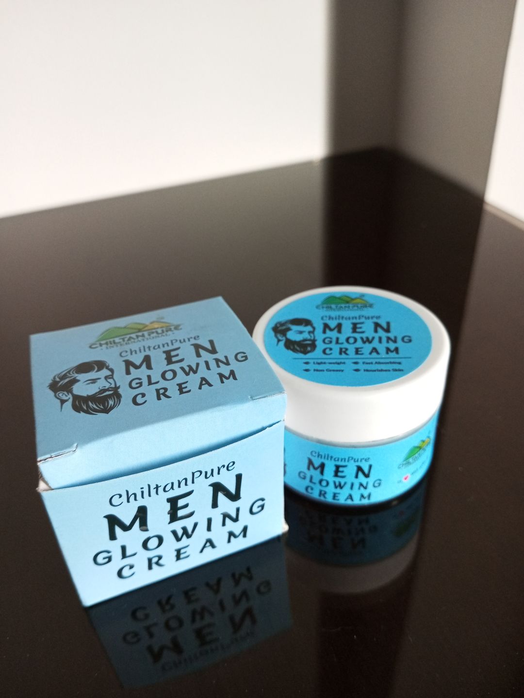 Customer photo review of Men Glowing Cream – Light Weight Formula, Hydrates Skin, Fast Absorbing, Provides Glow to Skin & Restores Skin’s Elasticity 50ml