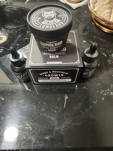 Customer photo review of Super Pack 2 Bálsamos para Crecimiento de Barba y Bigote Extra Fuerte Minoxidil 15% 100 ml + 2 Aceites Gratis