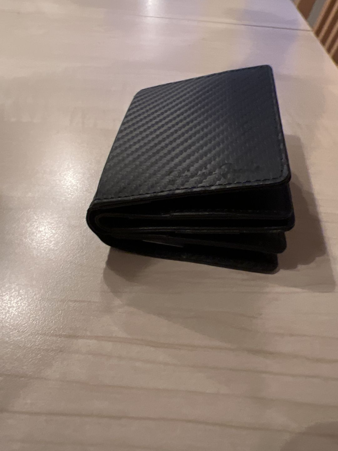 Customer photo review of Flapstar AirTag-Edition Magic Wallet with coin pocket