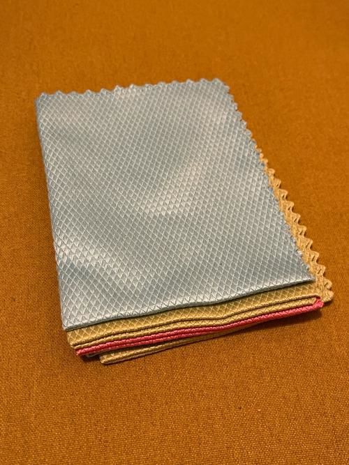 Customer photo review of Chiffon Miracle - Nettoyer et Polir sans laisser de traces (7+3 GRATUIT)