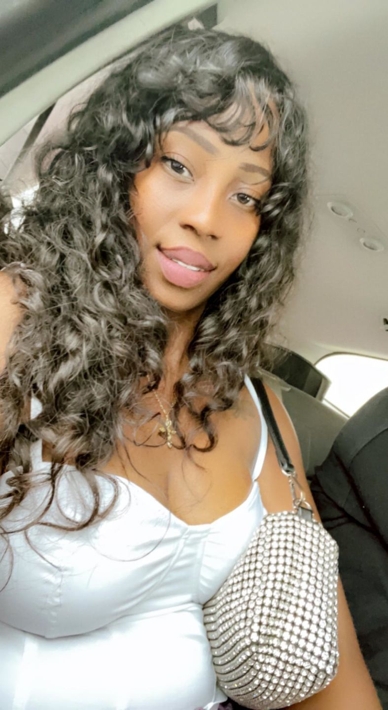 Customer photo review of Raw Indian Curly Hair