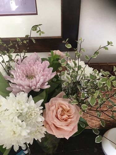 Customer photo review of Seasonal Posy - Medium