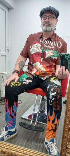 Customer photo review of Christmas Elements Red Chestnuts Roasting on an Open Fire Printing Men's Short Sleeve Shirt