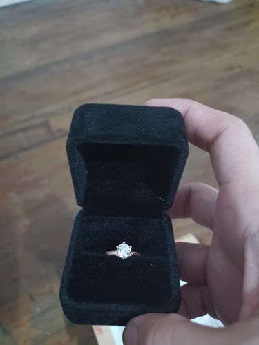 Customer photo review of 1ct Solitaire 6-prong Engagement Ring