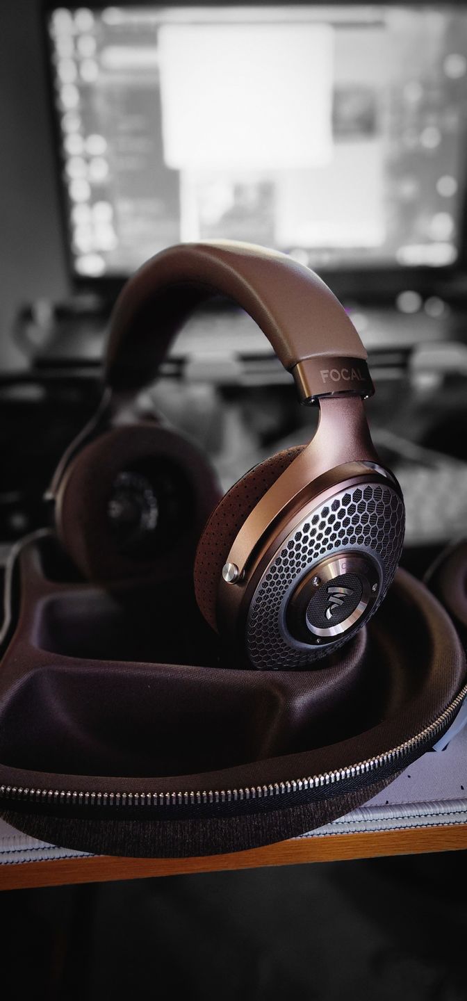 Customer photo review of Focal Clear Mg Headphones
