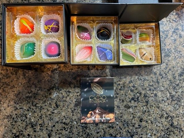 Customer photo review of Three Tier Dozen, Signature Collection