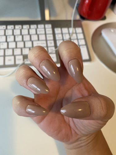 Customer photo review of Barely There 24pc Press On Nail Set