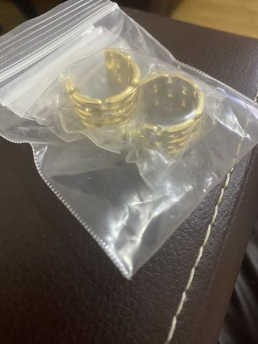 Customer photo review of C shape watch chain earrings