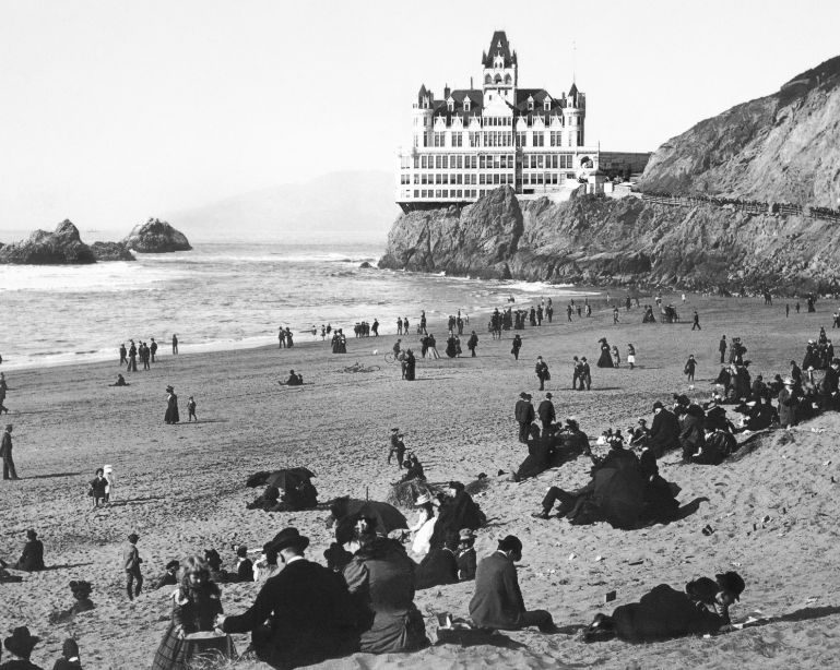 Customer photo review of Cliff House, San Francisco, 1902
