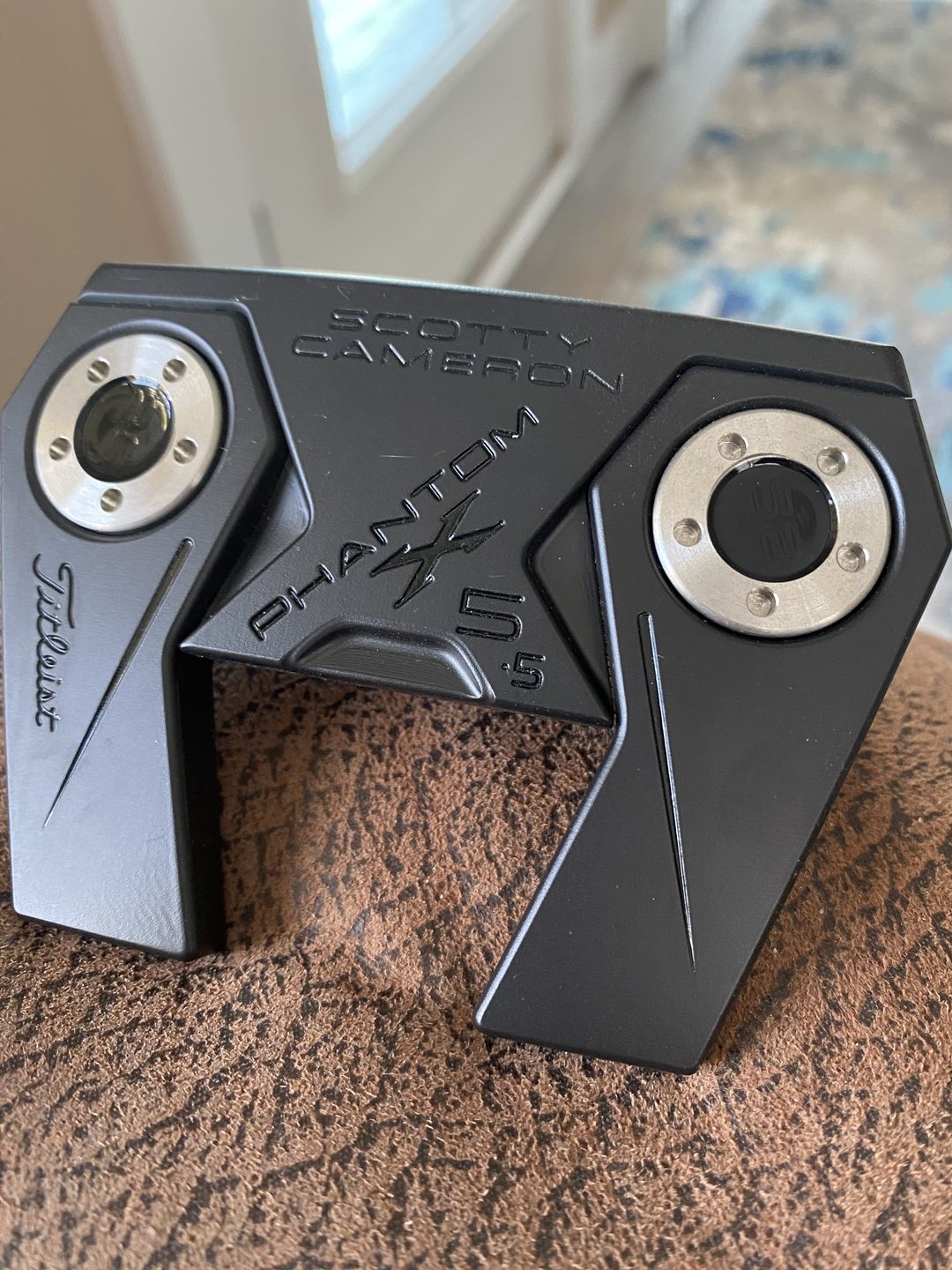 Customer photo review of Black Head Weights Compatible With Scotty Cameron Large Thread Putters